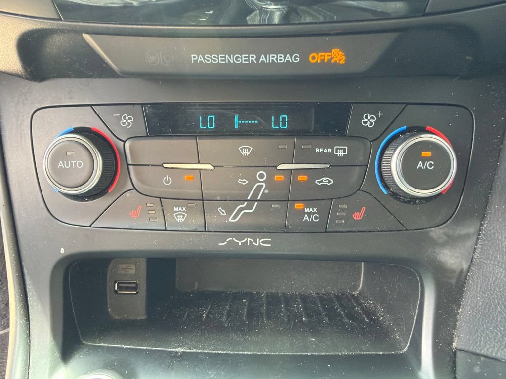 Used 2016 Ford Focus RS AWD/4WD image 19