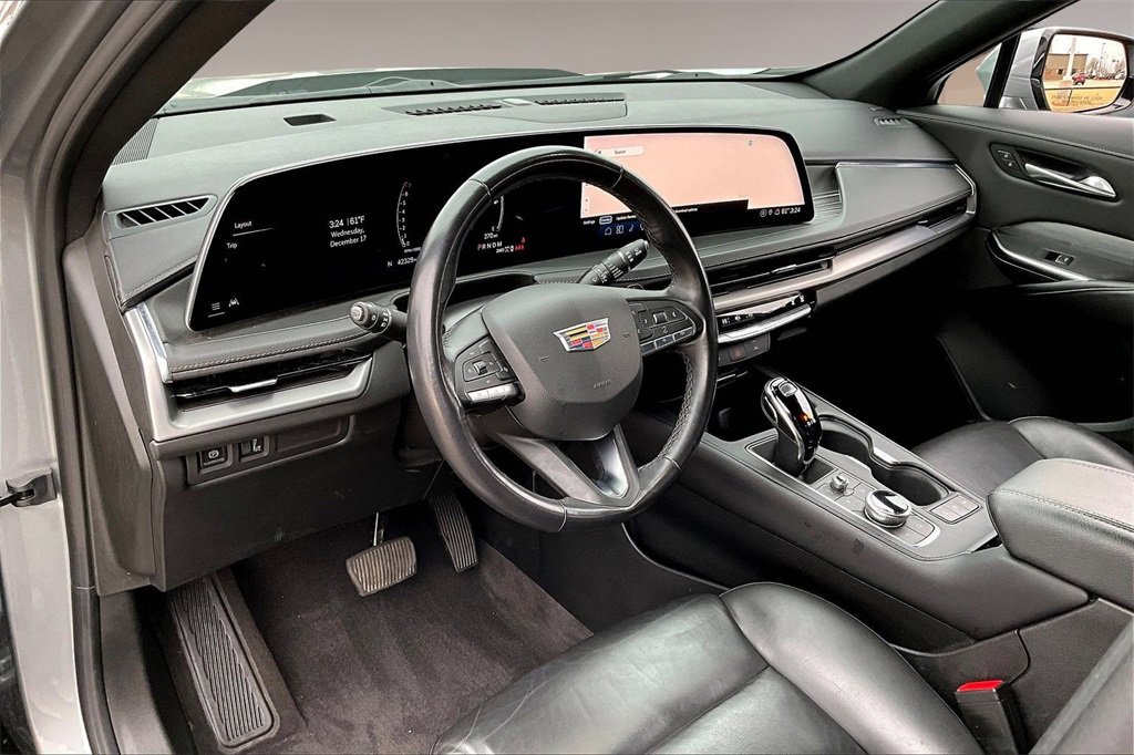 Certified 2024 Cadillac XT4 Premium Luxury image 13