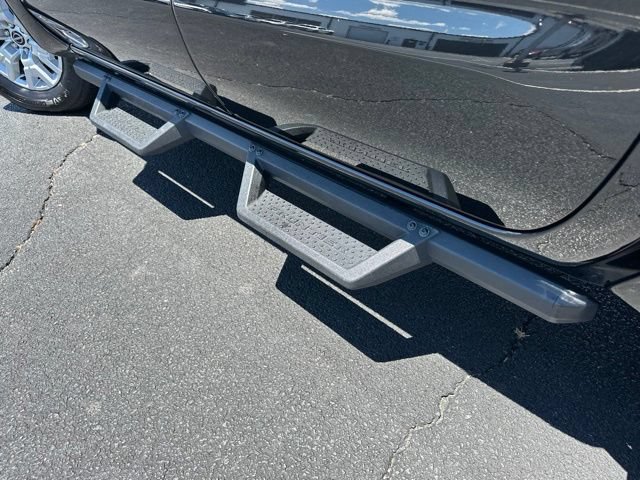 Used 2022 Nissan Frontier SV AWD/4WD image 32