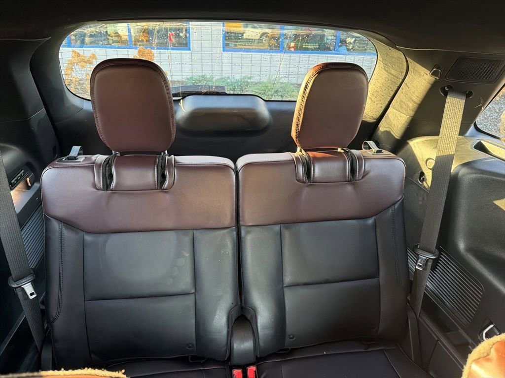 Certified 2023 Ford Explorer Platinum w/ Technology Package image 38