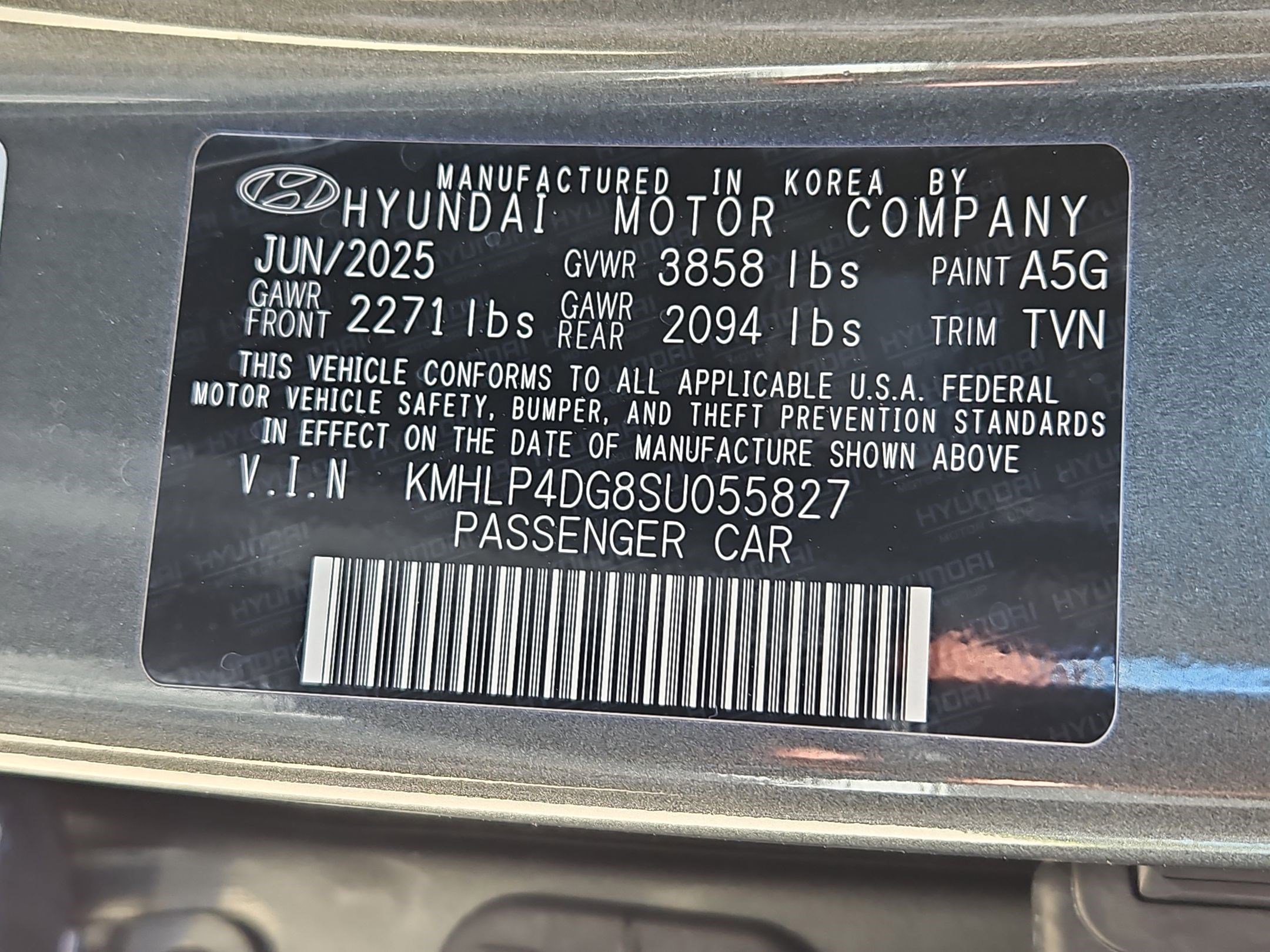 Used 2025 Hyundai Elantra Limited image 34