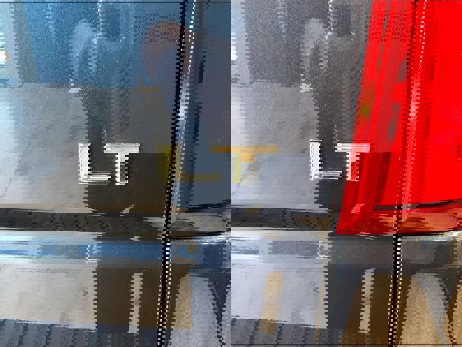 Used 2022 Chevrolet Silverado 1500 LT Trail Boss image 29