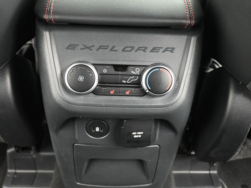 Certified 2025 Ford Explorer ST-Line w/ Premium Package image 24