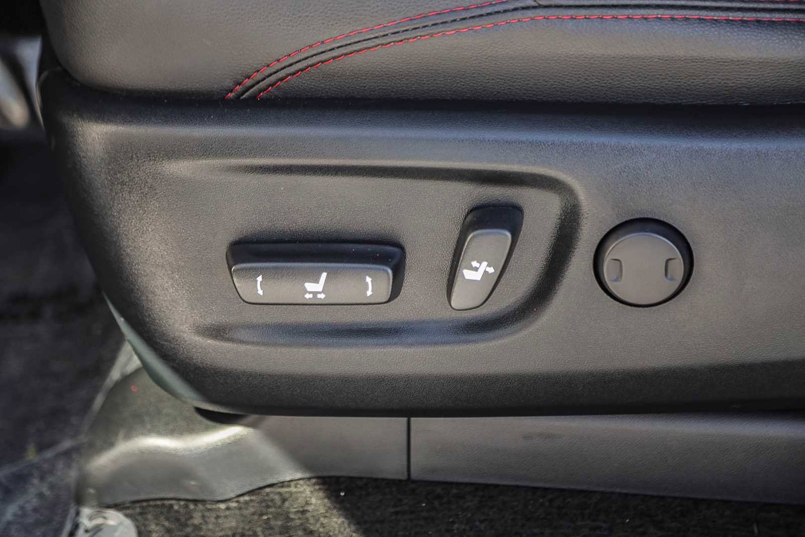 Certified 2024 Toyota 4Runner TRD Off-Road Premium image 20