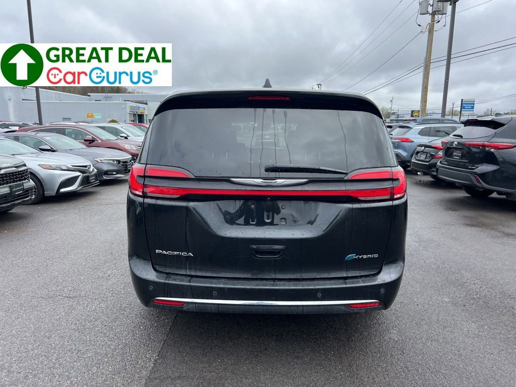 Used 2022 Chrysler Pacifica Touring-L w/ Uconnect Theater Family Group FWD image 4