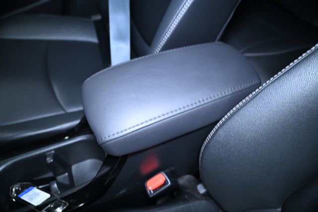 Used 2023 Toyota Corolla Cross XLE w/ Convenience Package image 26