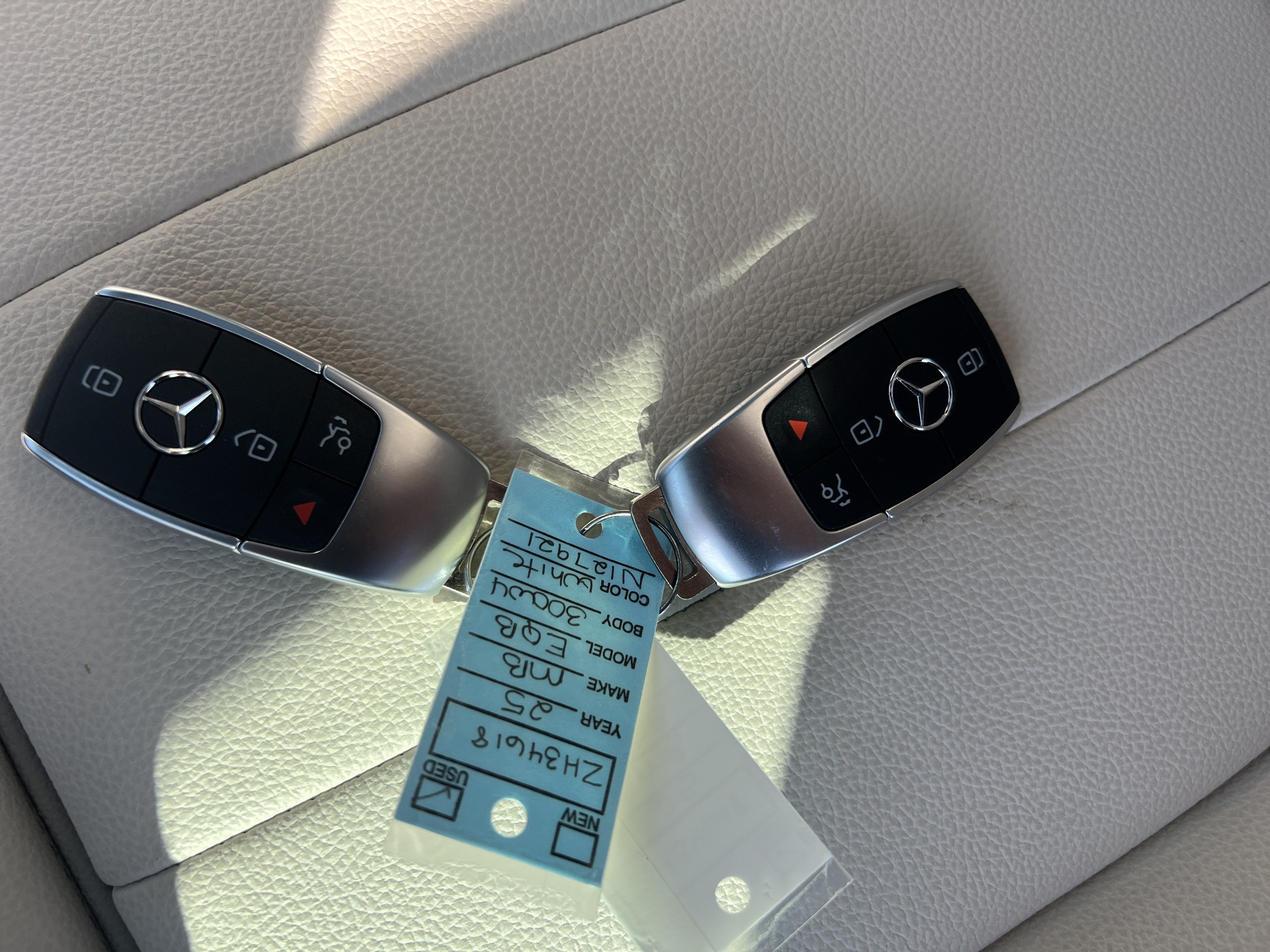 Certified 2025 Mercedes-Benz EQB 300 4MATIC image 36