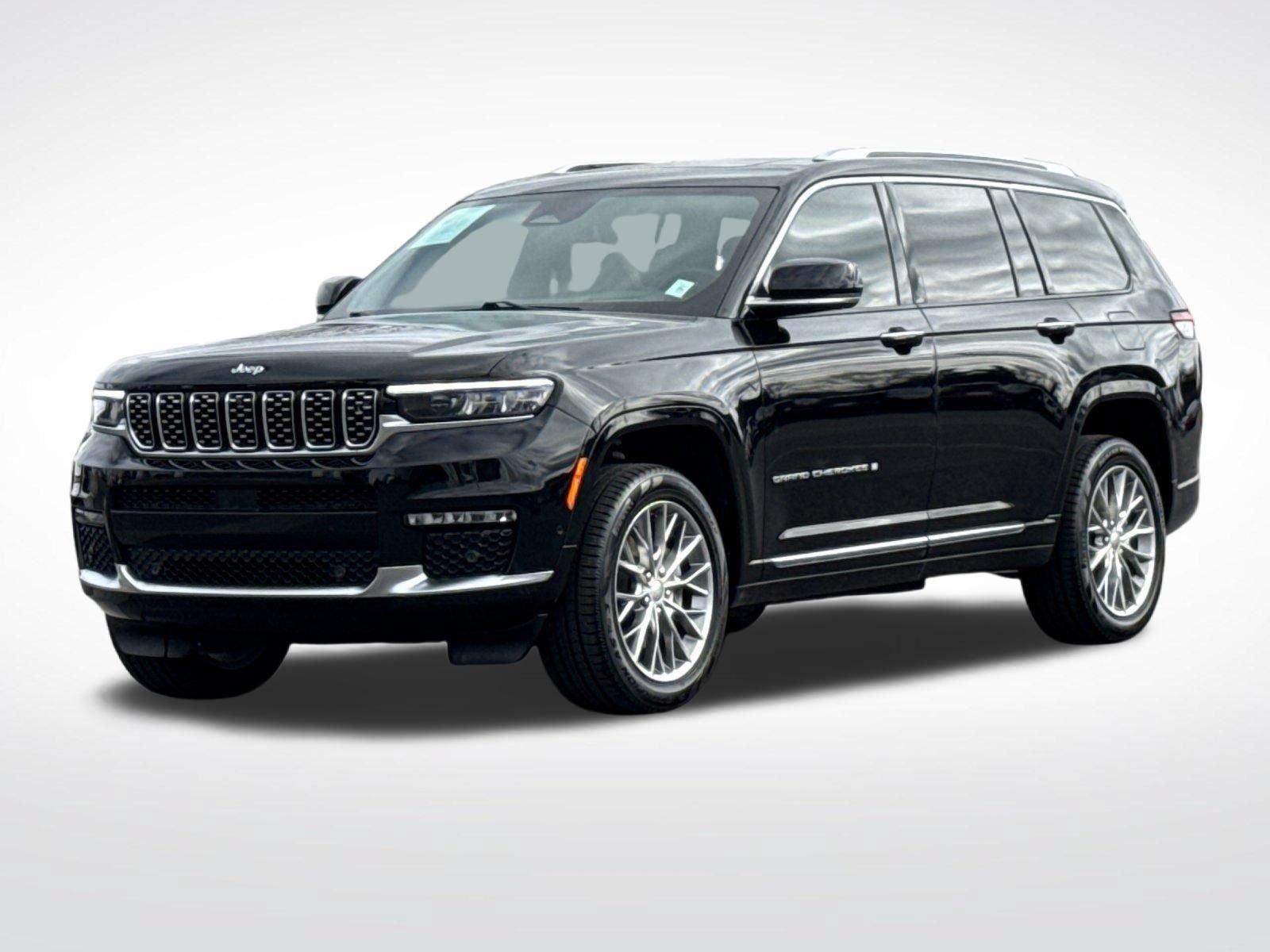 Used 2023 Jeep Grand Cherokee L Summit w/ Advanced Protech Group IV AWD/4WD image 8