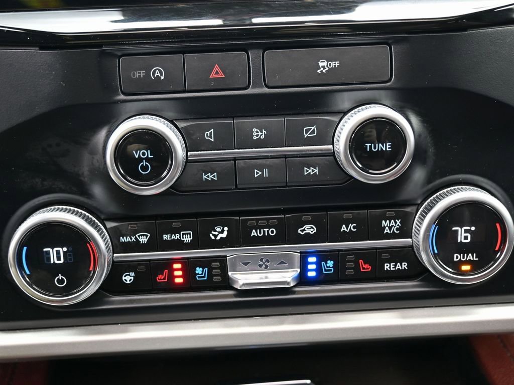 Used 2024 Ford Expedition Max Limited image 29