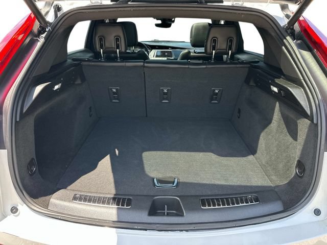 Used 2023 Cadillac XT4 Premium Luxury w/ Enhanced Visibility Package AWD/4WD image 9