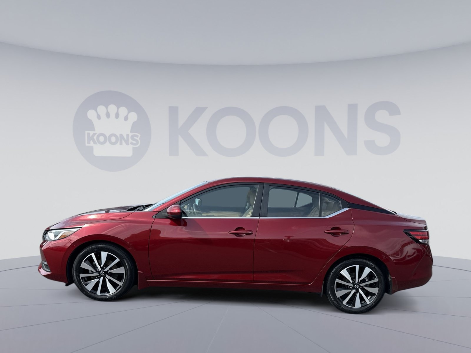 Used 2021 Nissan Sentra SV w/ SV Premium Package FWD image 2
