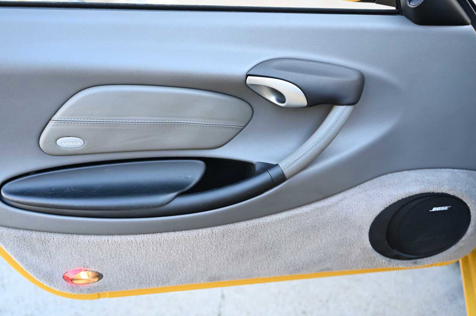 Used 2004 Porsche Boxster CABRIOLET 2D image 21