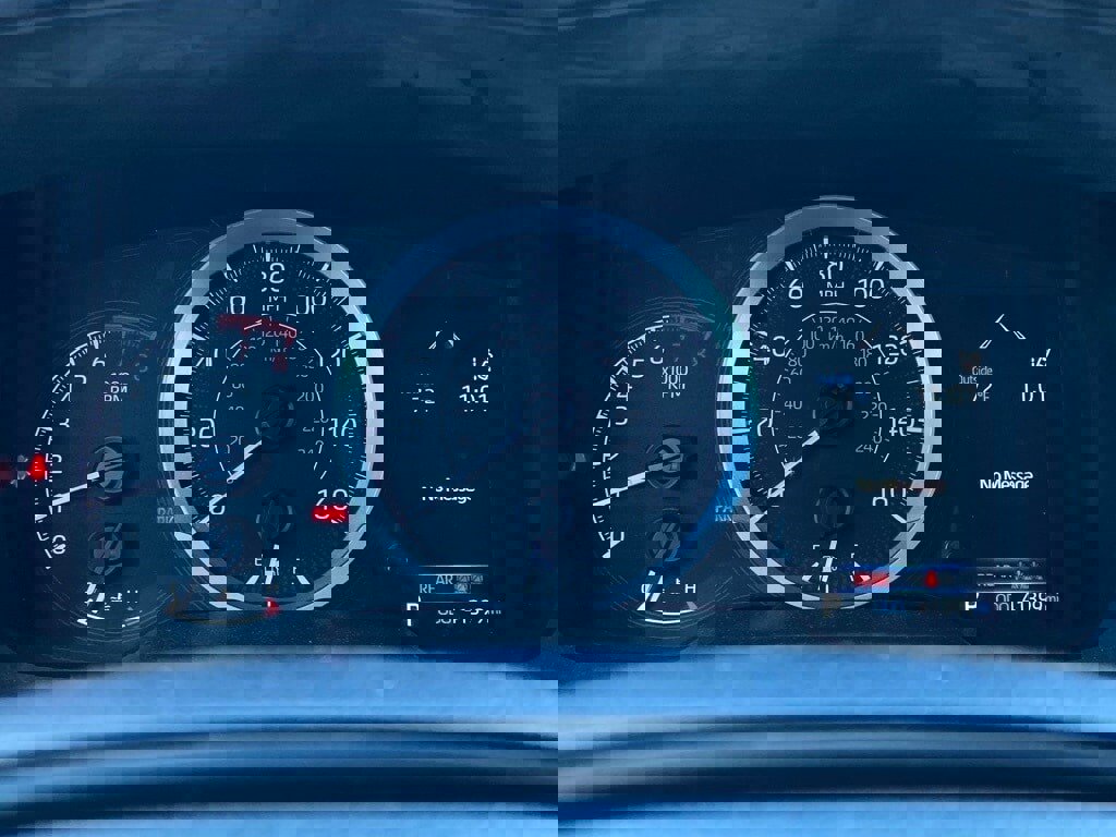 Used 2022 Toyota Corolla LE image 15