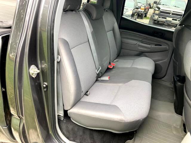 Used 2015 Toyota Tacoma TRD Pro image 35
