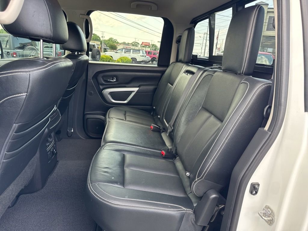 Used 2018 Nissan Titan PRO-4X w/ Pro-4x Convenience Package image 27