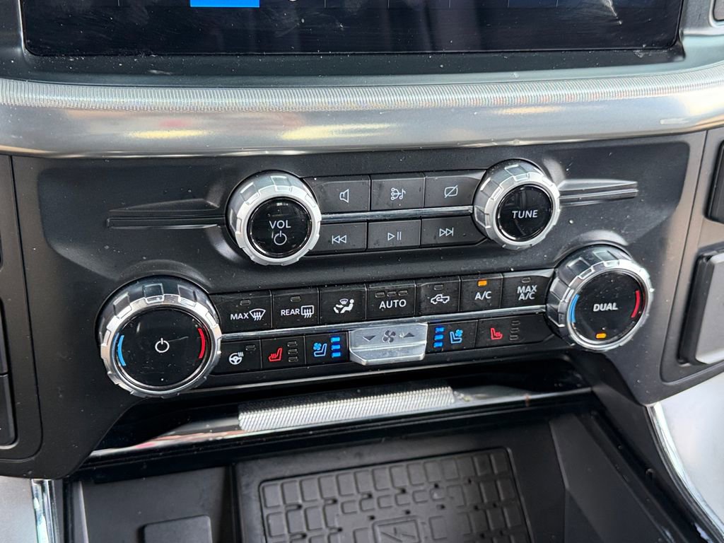 Used 2024 Ford F150 Lariat w/ FX4 Off-Road Package image 23