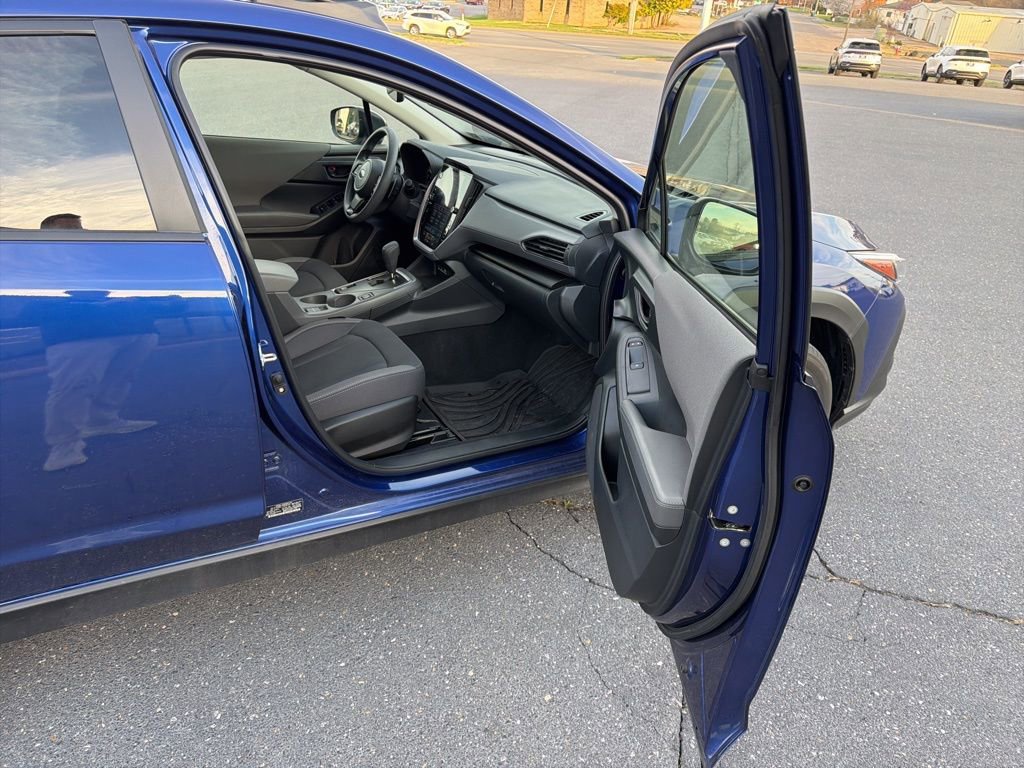 Certified 2025 Subaru Crosstrek 2.0i Premium image 23