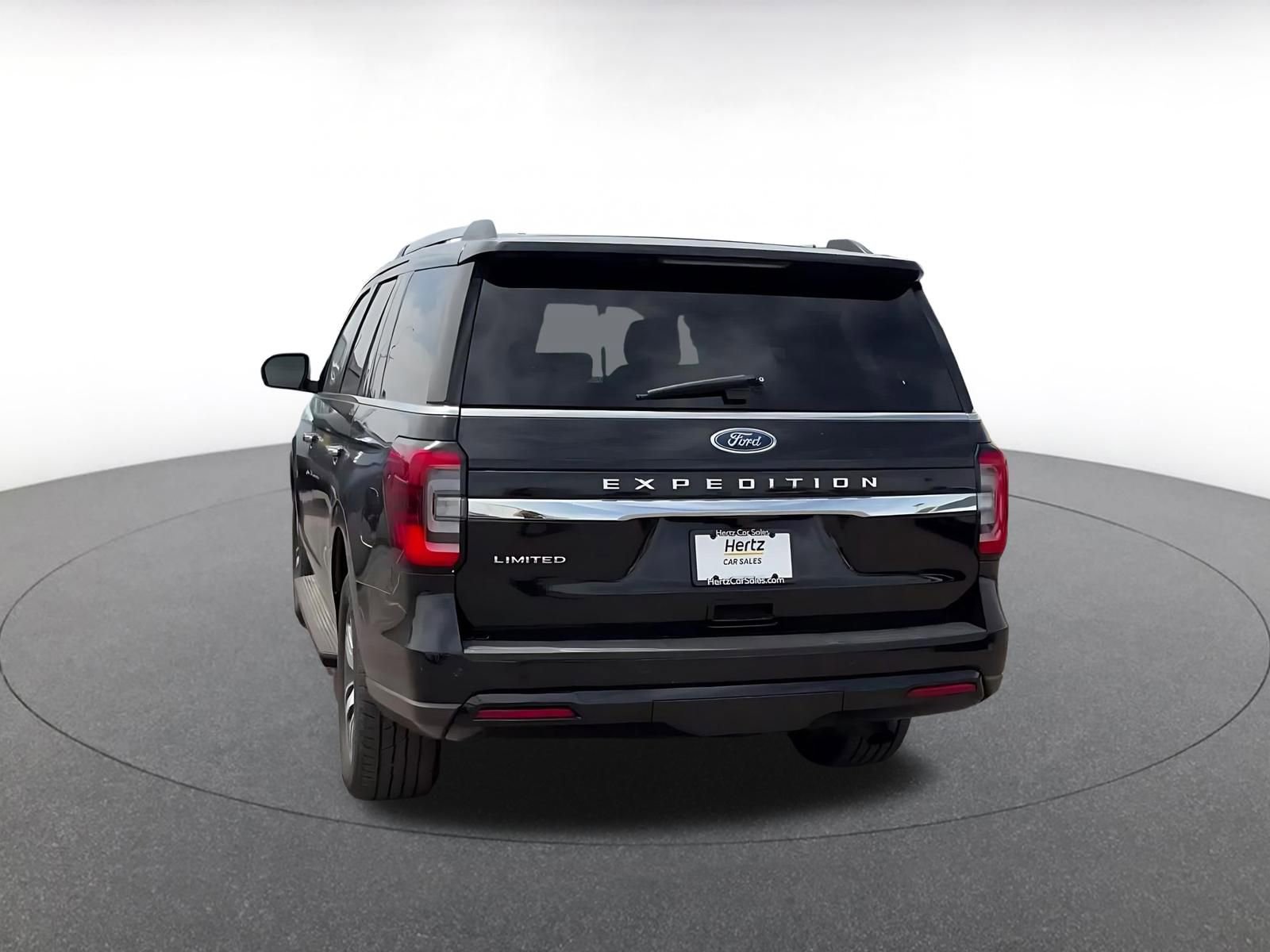 Used 2024 Ford Expedition Limited RWD image 11