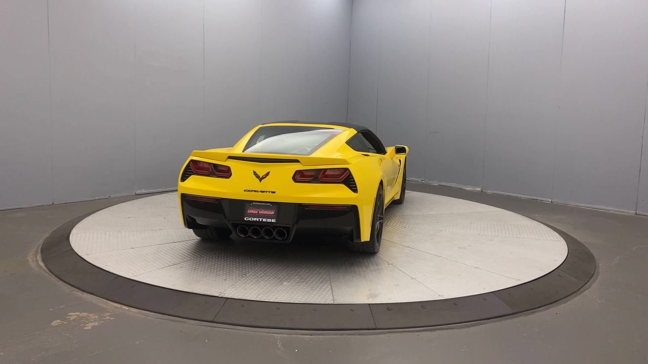 Used 2016 Chevrolet Corvette Stingray Coupe w/ 2LT Preferred Equipment Group RWD image 4