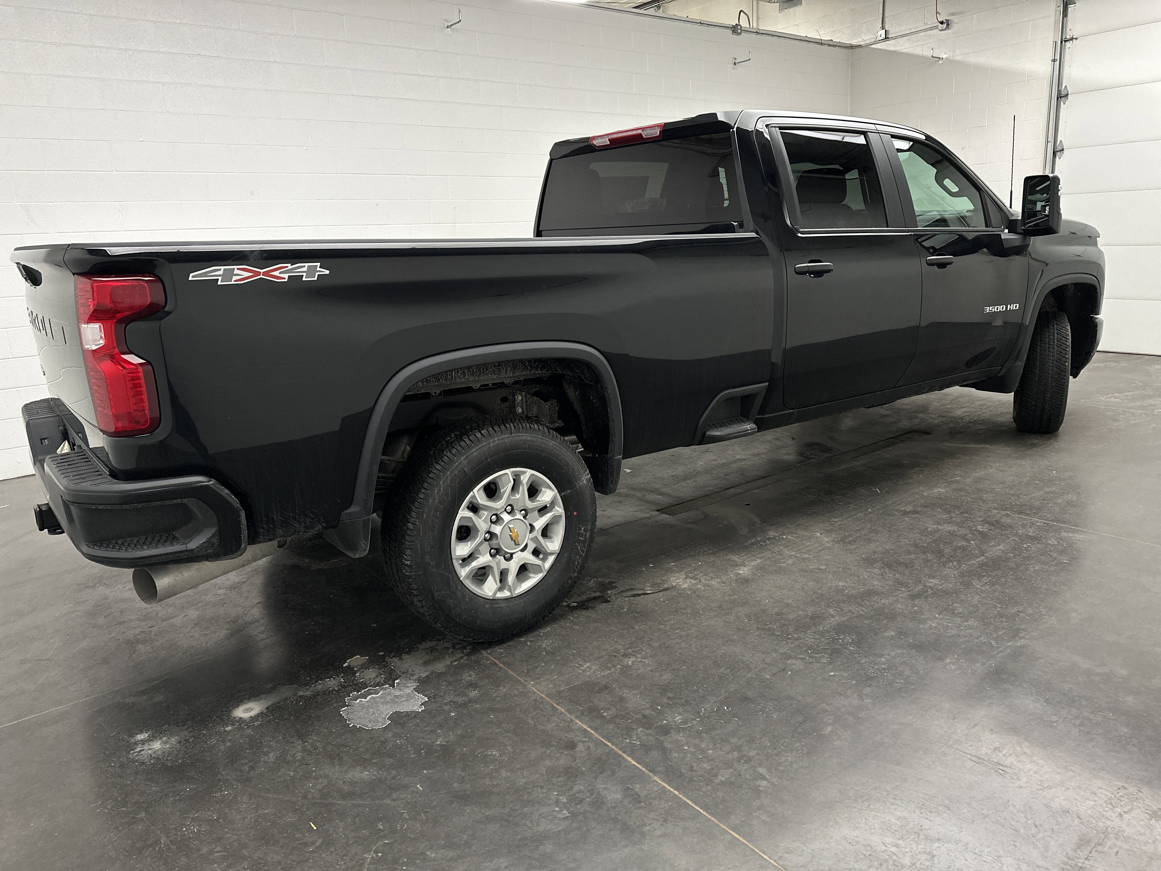 New 2026 Chevrolet Silverado 3500 W/T w/ WT Convenience Package image 9