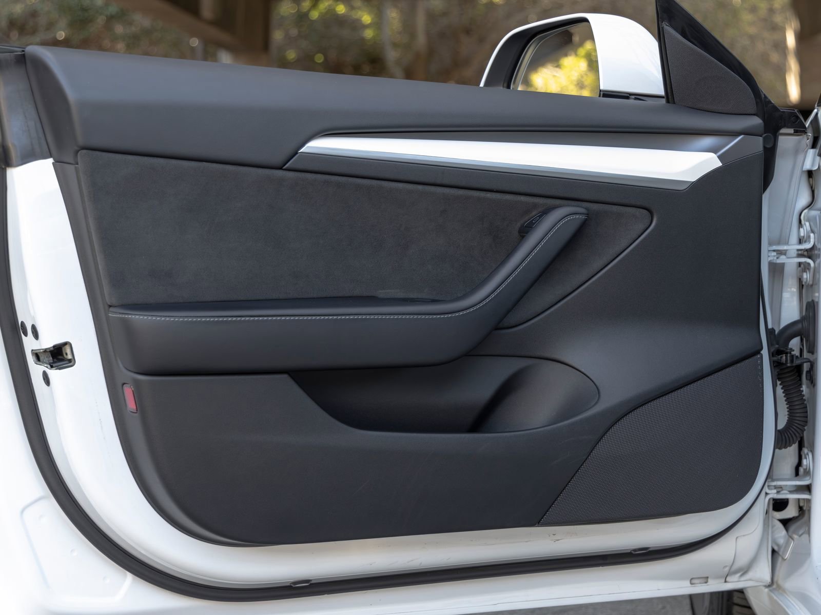 Used 2021 Tesla Model 3 Standard Range Plus image 21