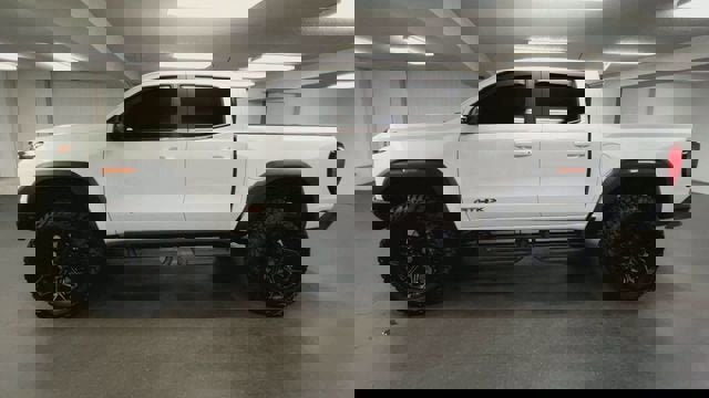 Used 2024 GMC Canyon AT4X w/ AT4X AEV Edition image 5