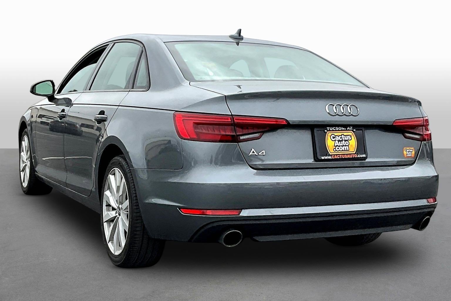Used 2017 Audi A4 2.0T Premium w/ Convenience Package image 10