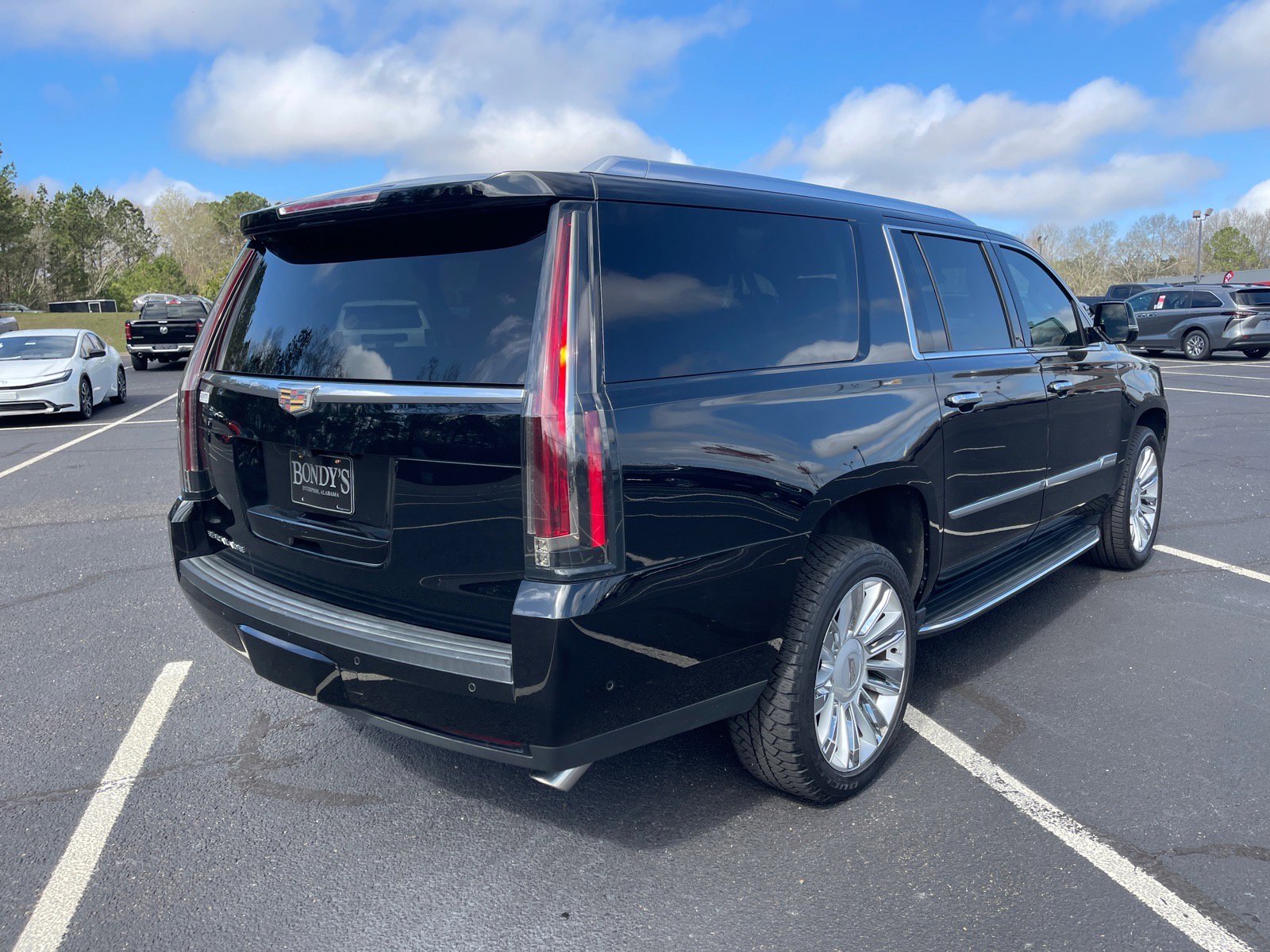 Used 2020 Cadillac Escalade ESV Luxury image 17