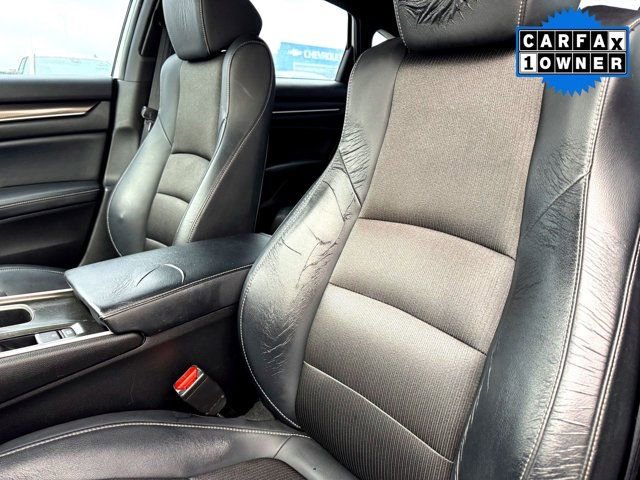 Used 2018 Honda Accord Sport image 15