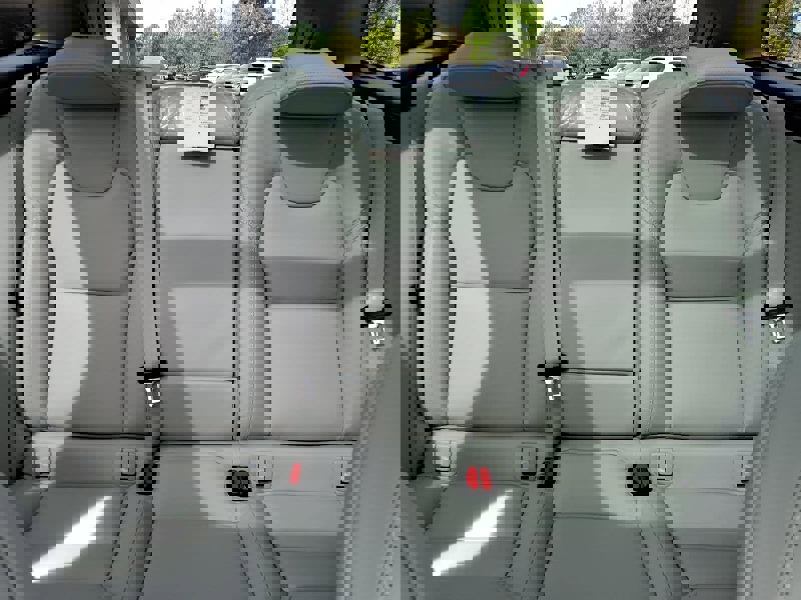 New 2026 Volvo XC60 B5 Ultra w/ Protection Package Premier image 14