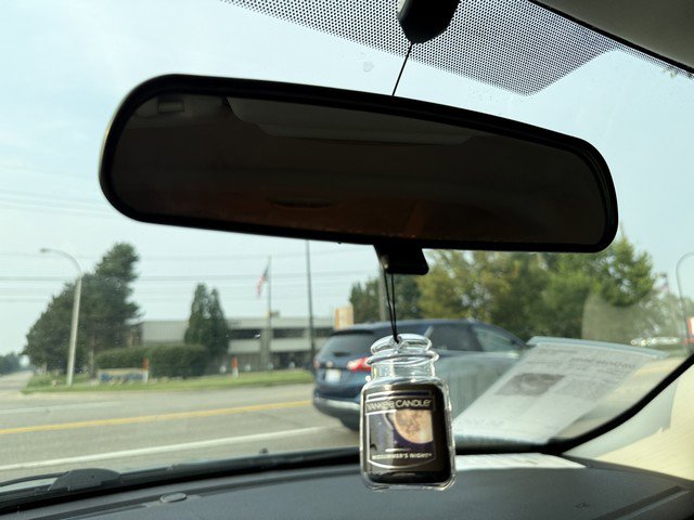 Used 2009 Chrysler Sebring LX image 27