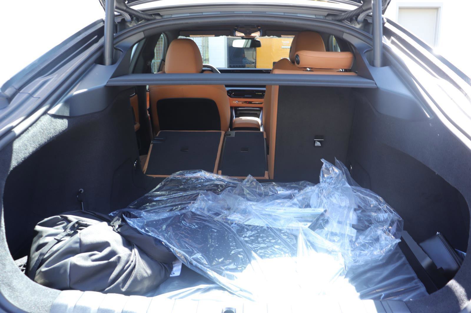 New 2026 BMW i4 eDrive40 w/ Premium Package RWD image 15