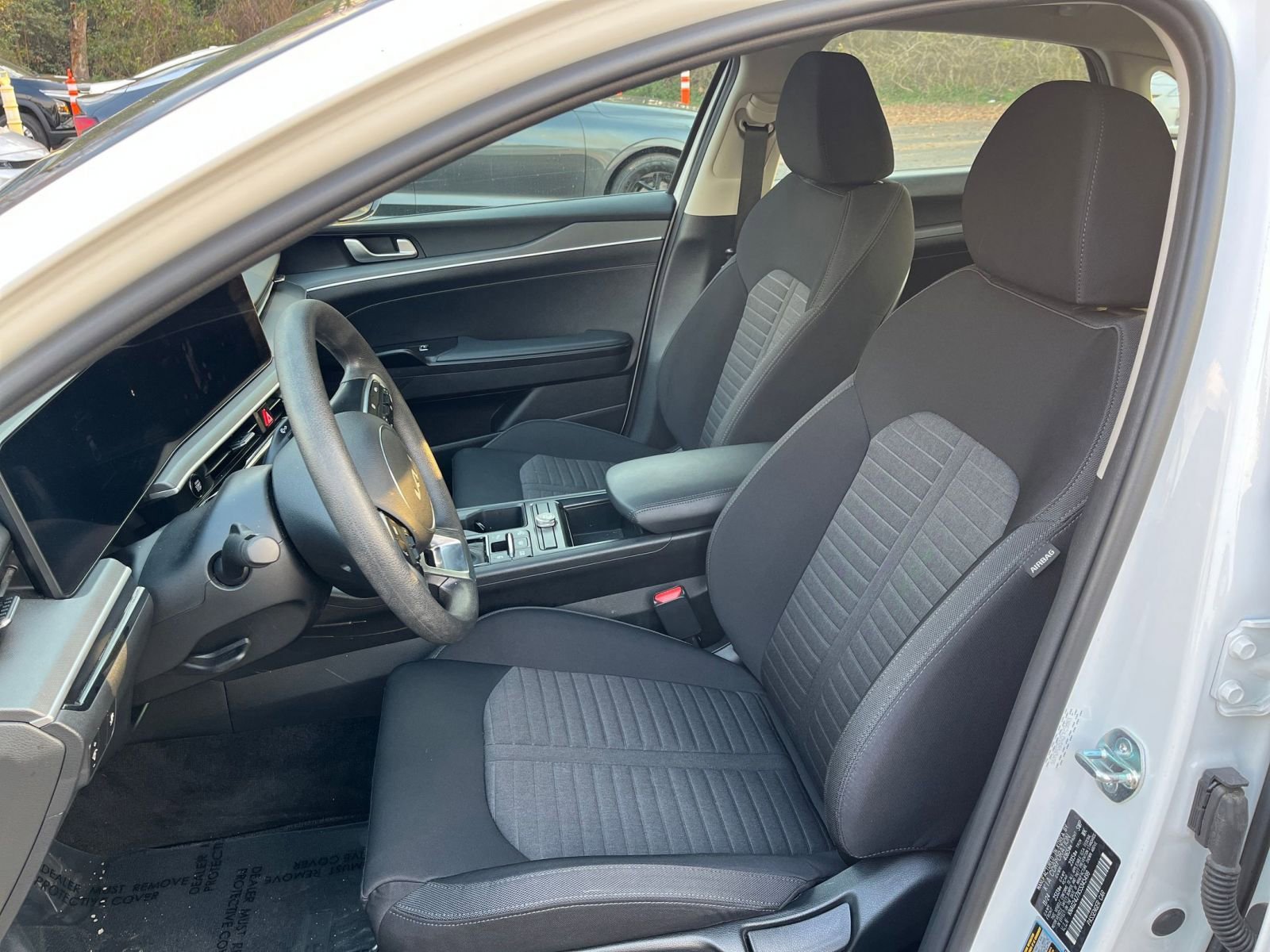 Used 2025 Kia K5 LXS image 25