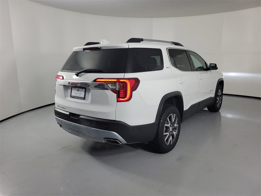 Used 2023 GMC Acadia SLT image 4
