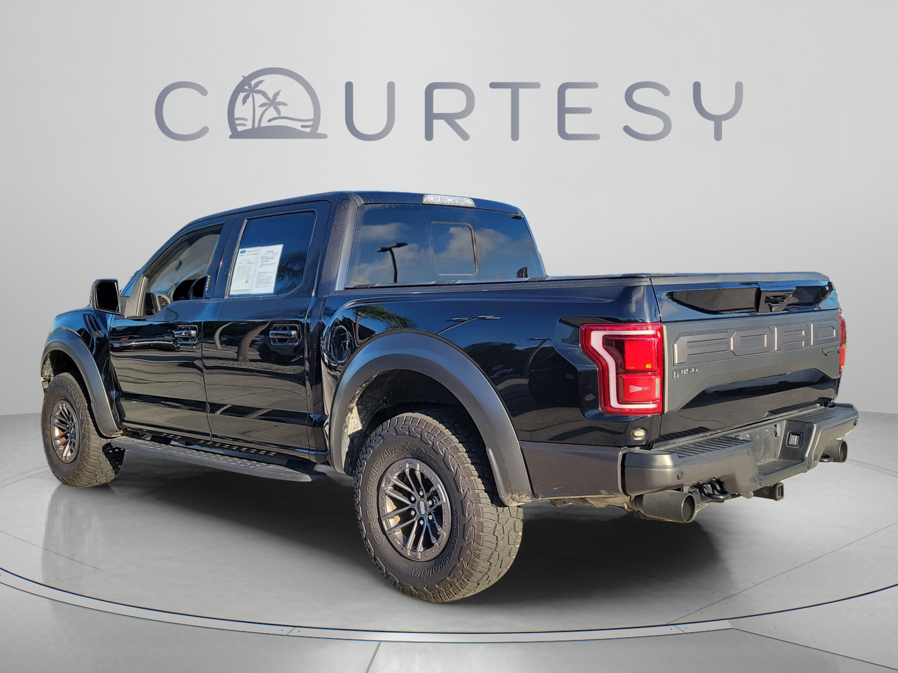 Used 2020 Ford F150 Raptor w/ Equipment Group 802A Luxury AWD/4WD image 2