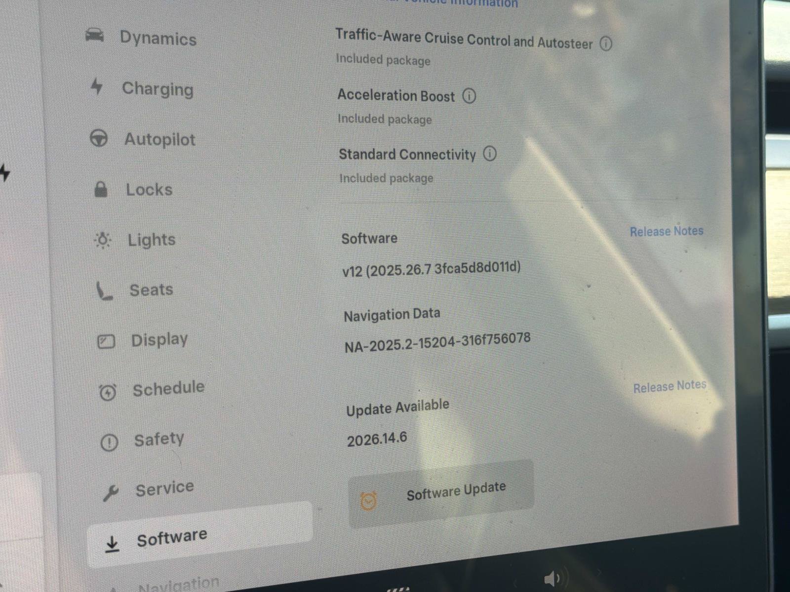 Used 2021 Tesla Model Y Long Range AWD/4WD image 22