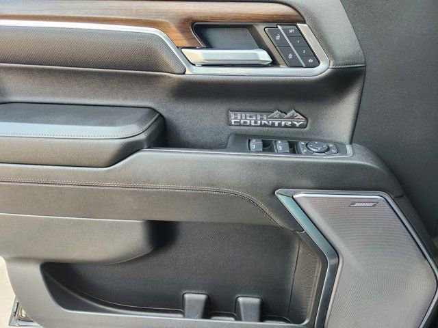 Used 2024 Chevrolet Silverado 1500 High Country w/ High Country Premium Package image 26