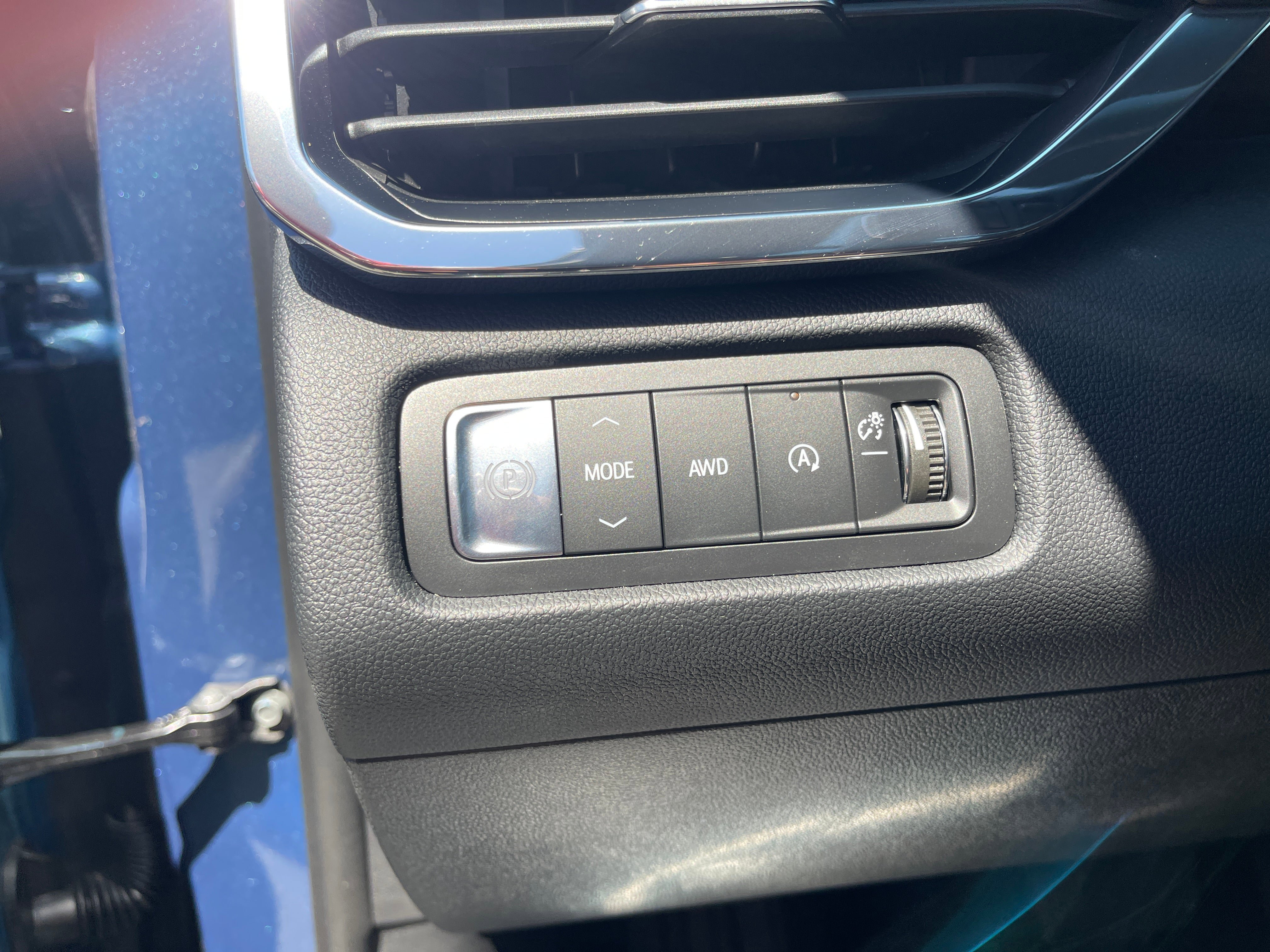 New 2026 GMC Acadia Denali Ultimate AWD/4WD image 10