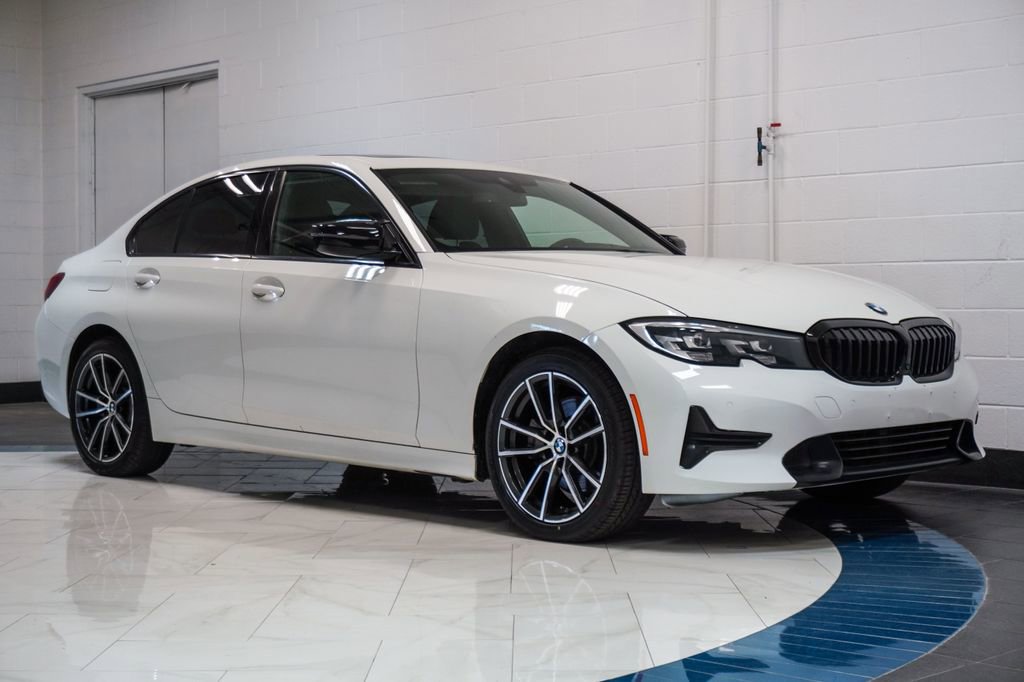 Used 2020 BMW 330i xDrive Sedan w/ Driving Assistance Package AWD/4WD image 5
