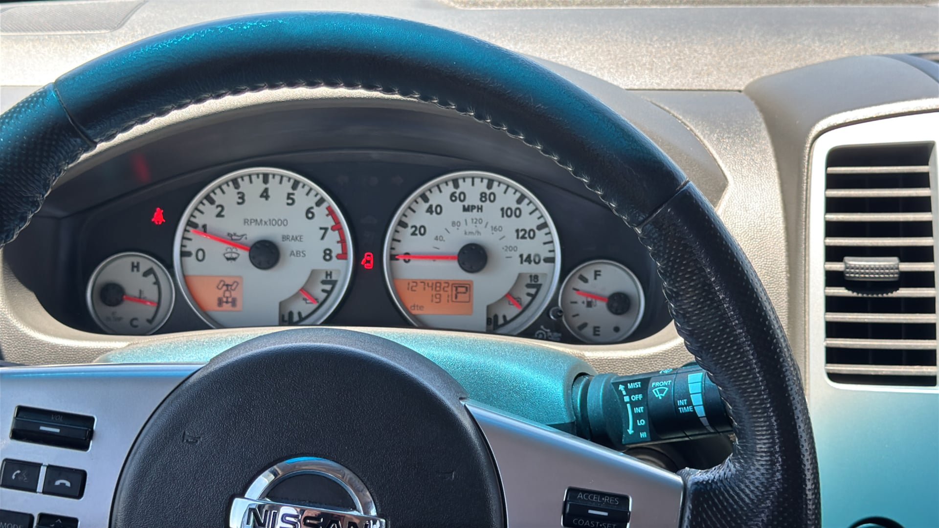 Used 2013 Nissan Xterra PRO-4X AWD/4WD image 29