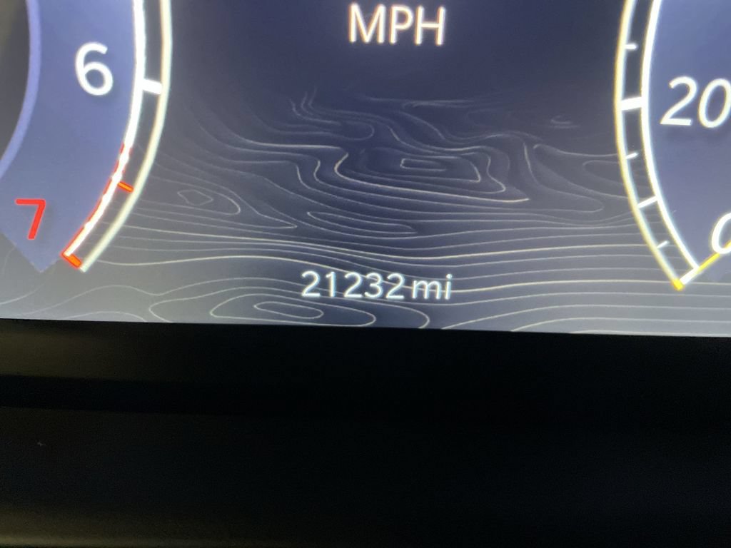 Used 2024 Jeep Grand Cherokee L Altitude AWD/4WD image 6