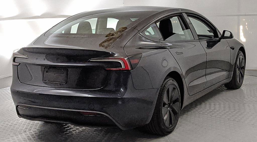 Used 2026 Tesla Model 3 RWD image 3