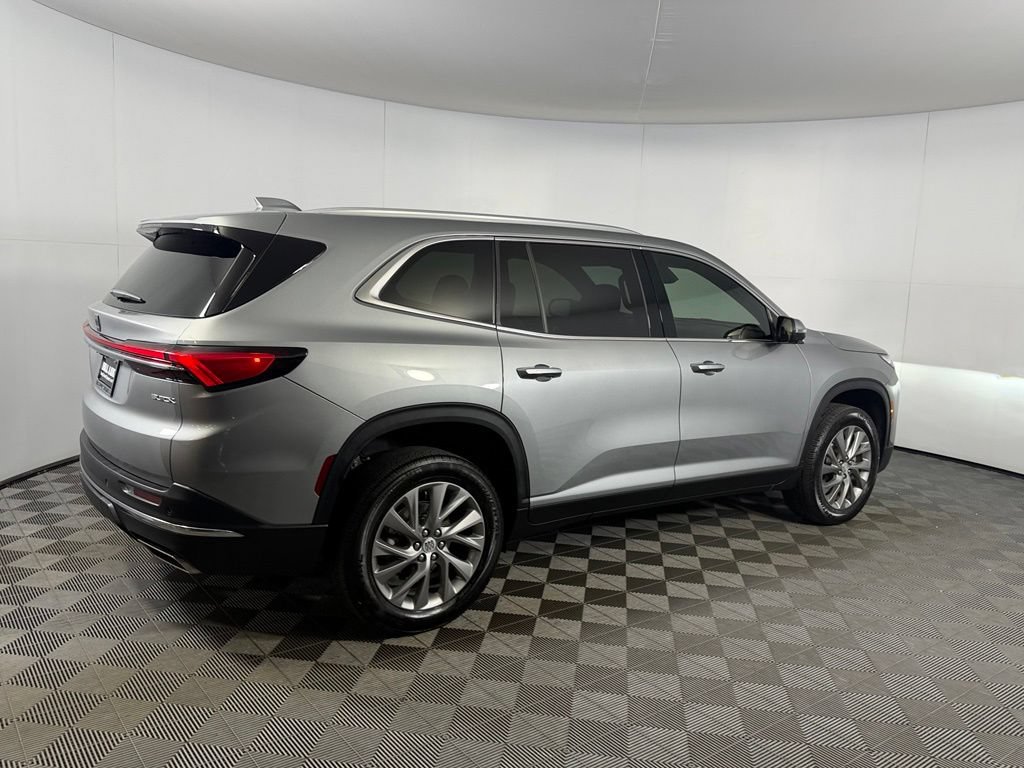 Used 2026 Buick Enclave Preferred FWD image 8