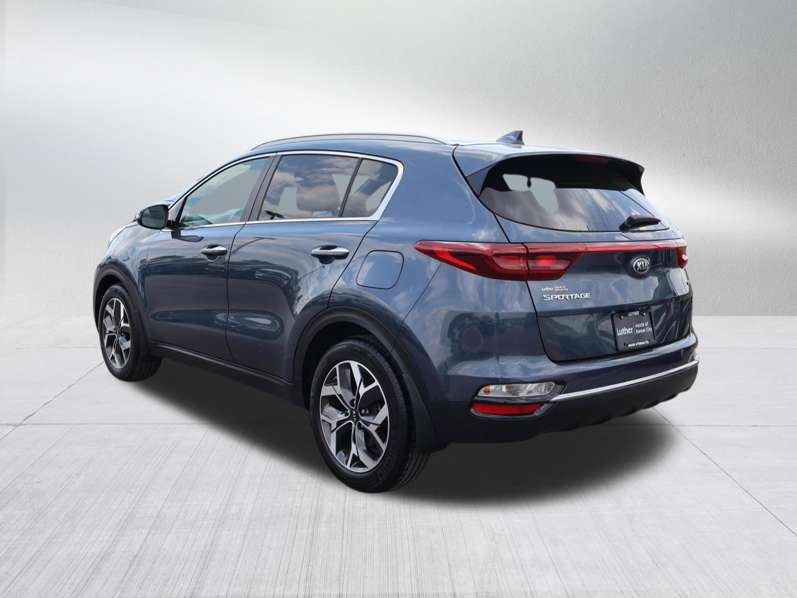 Used 2020 Kia Sportage EX FWD image 5