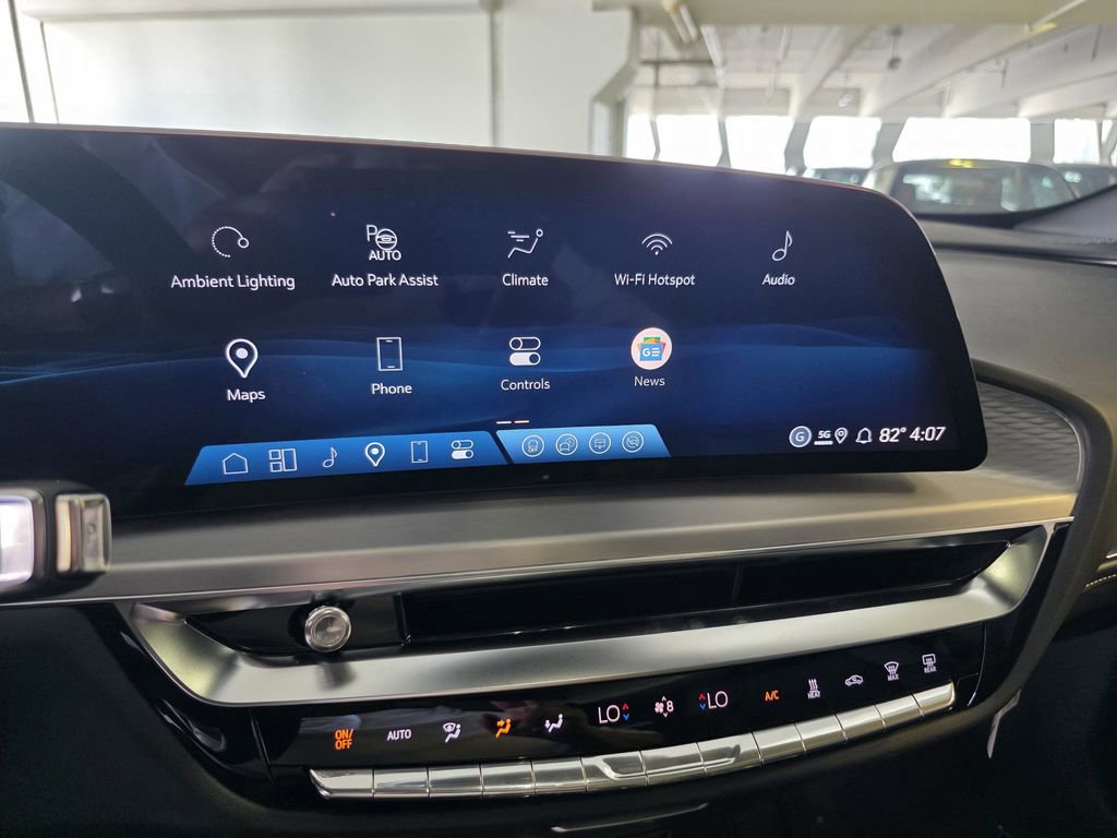 New 2026 Cadillac Lyriq Premium Sport AWD/4WD image 23