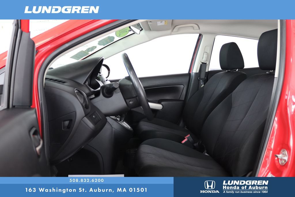 Used 2013 MAZDA MAZDA2 Sport FWD image 10