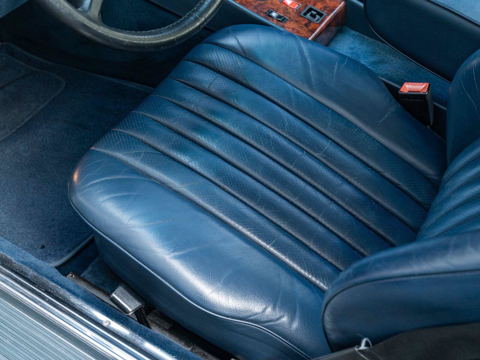 Used 1987 Mercedes-Benz 560 SL image 43
