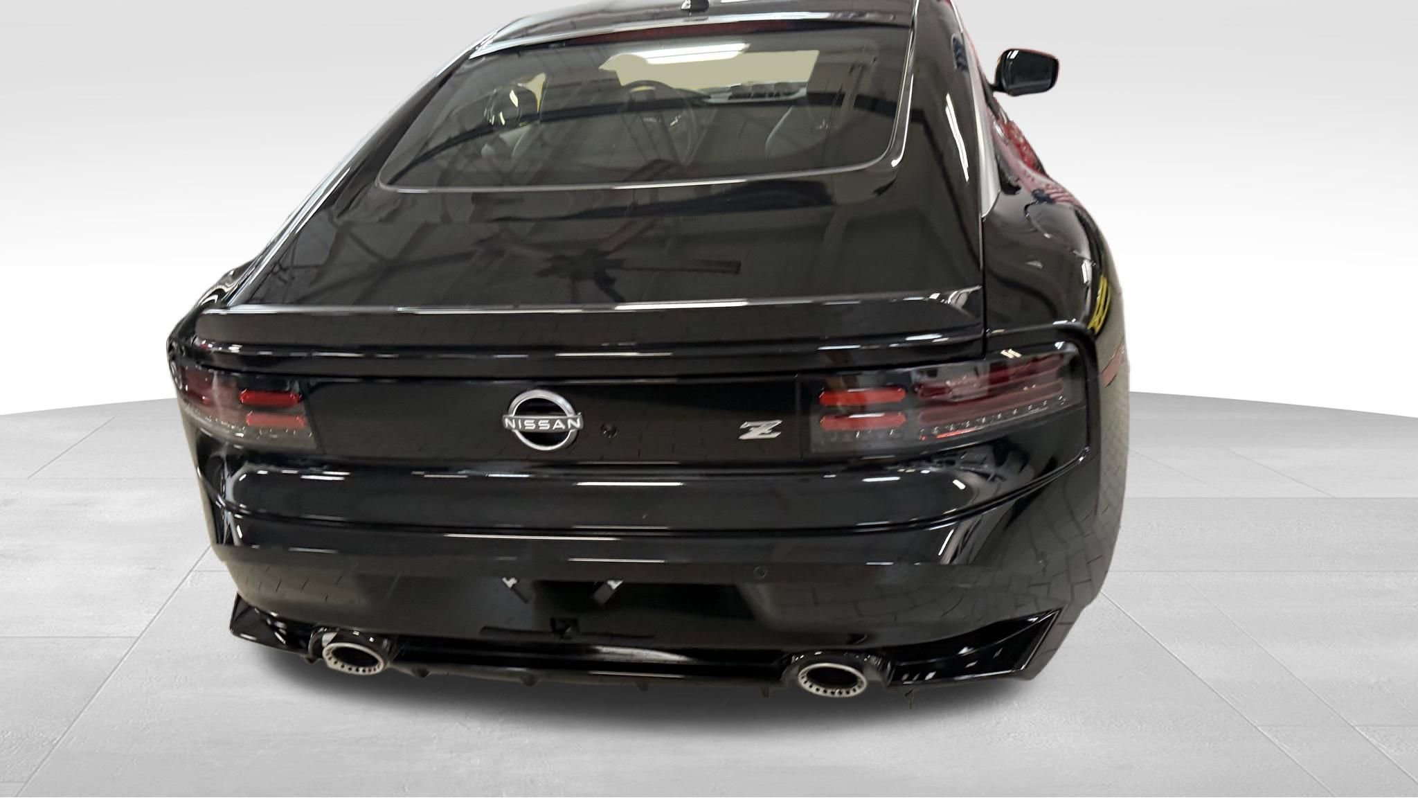 Used 2024 Nissan Z Performance w/ Floor Mat Package image 23