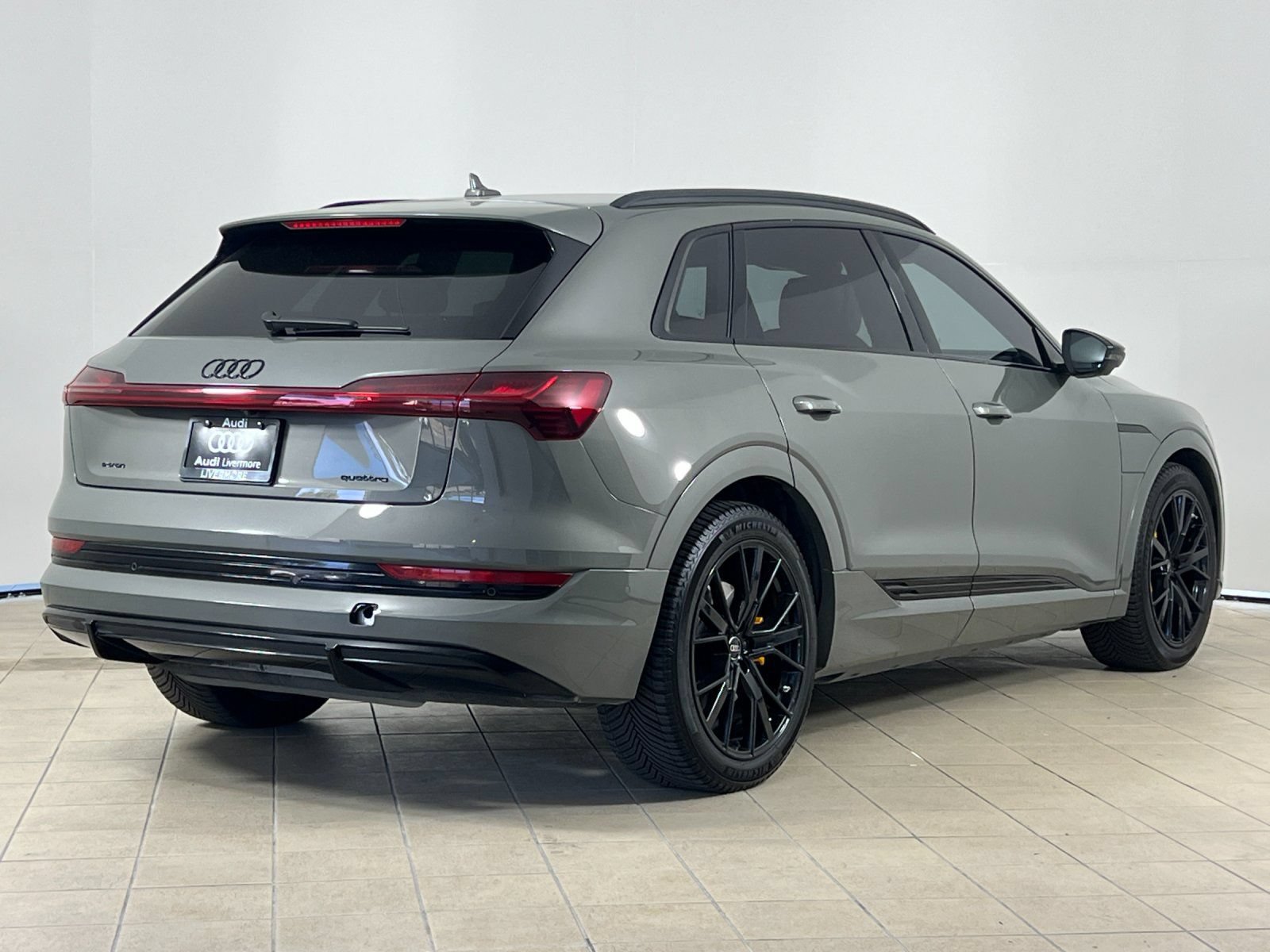 Used 2023 Audi e-tron Chronos w/ Chronos Package AWD/4WD image 6