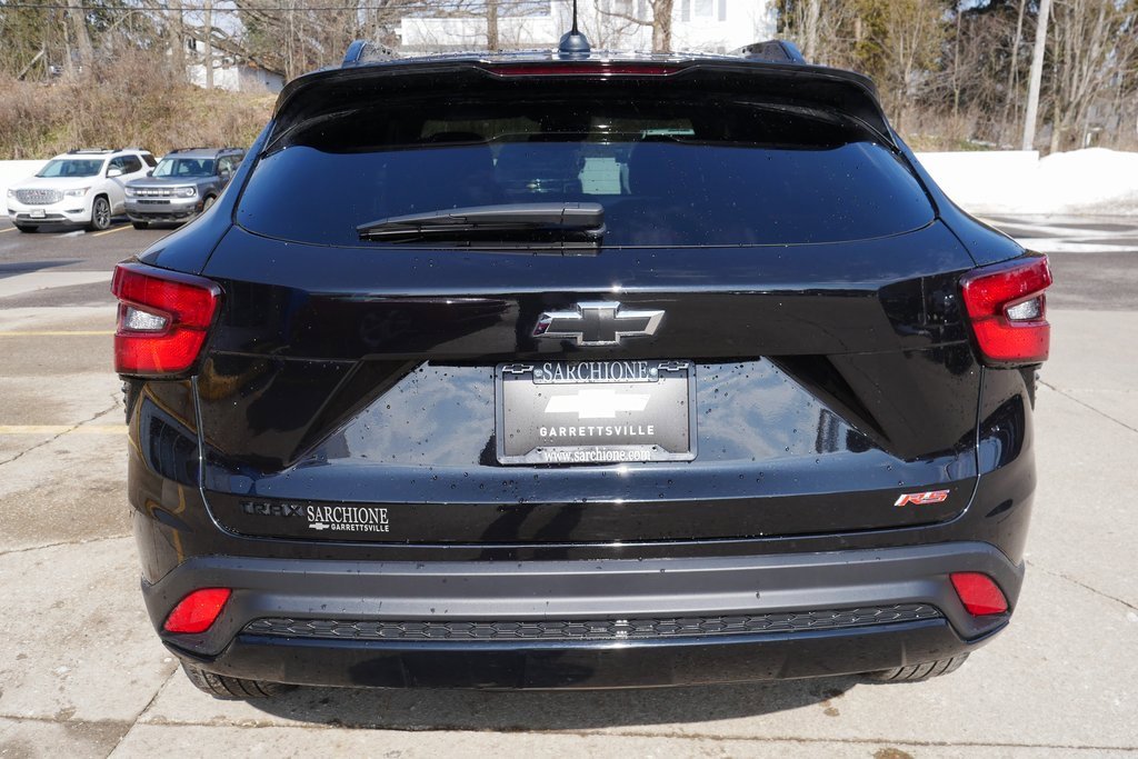 Used 2025 Chevrolet Trax RS image 35